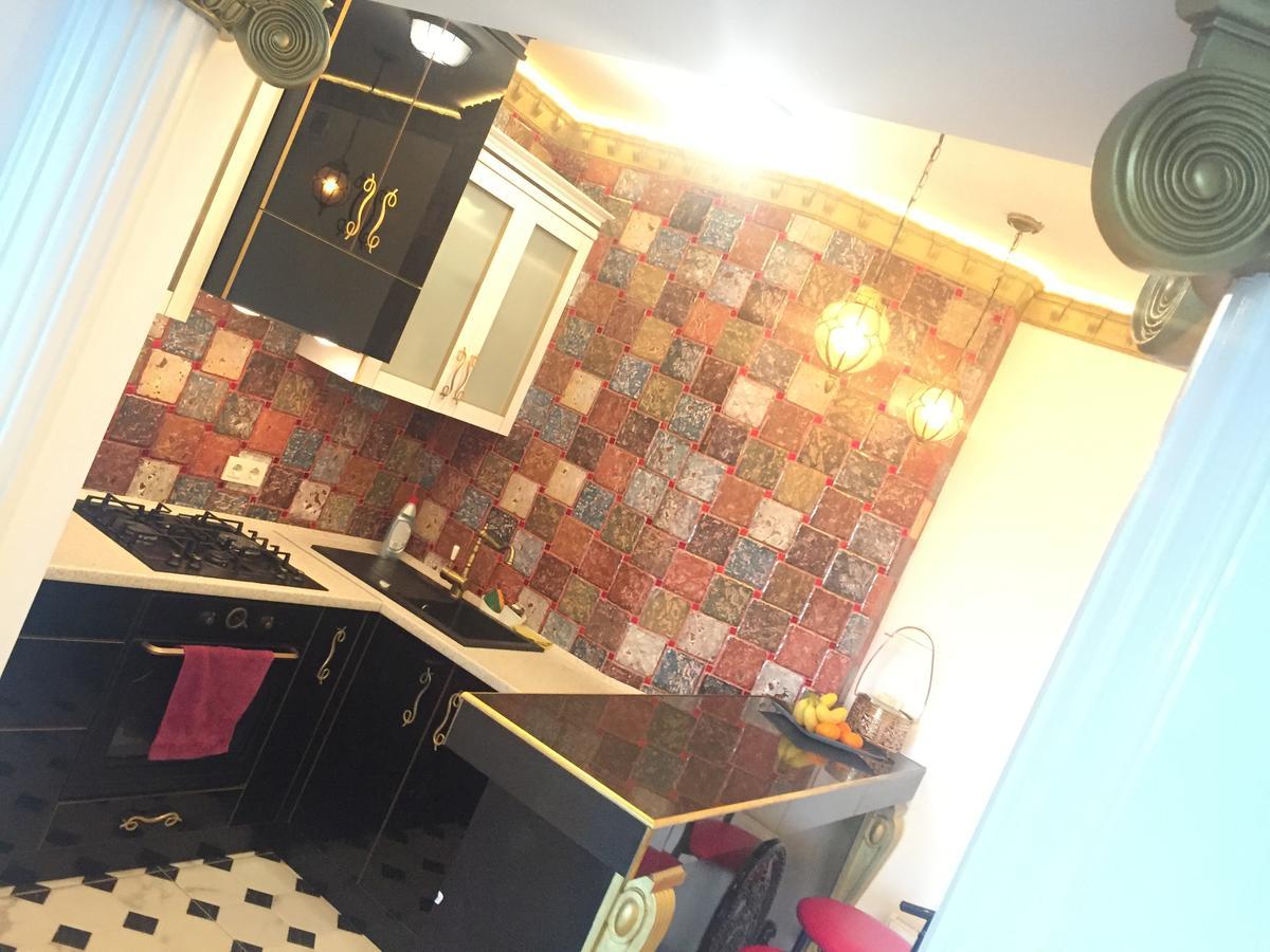 2 Bedrooms Heart Of City Center Chisinau Bagian luar foto